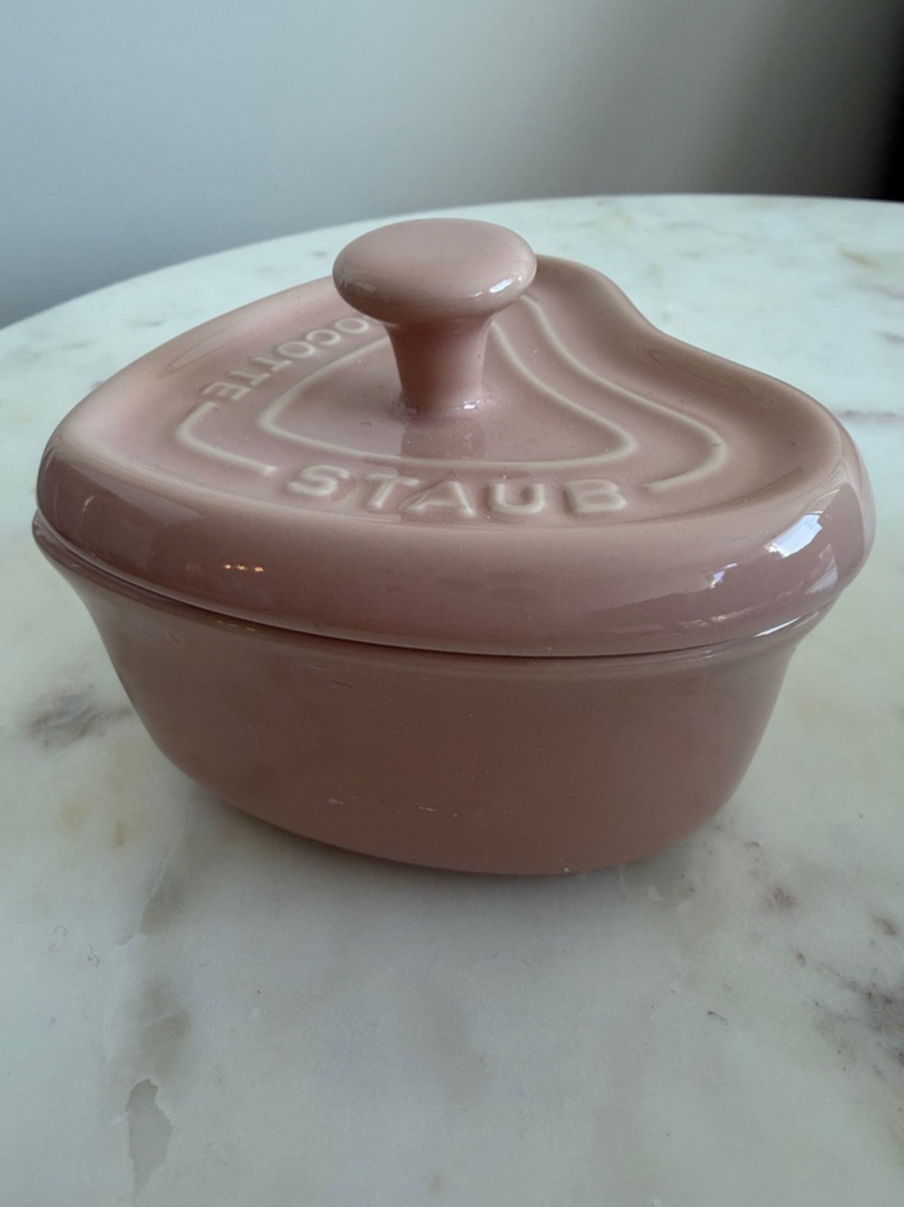 STAUB Heart Mini Cocotte Heart Ramekin Covered Pale Pink 4” NWOT
